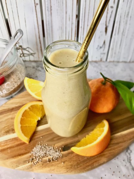Orange and banana smoothie